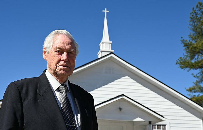 Donald Voyles stands Feb. 19 in front of Mt. Tabor Community Baptist Church in Dallas, Ga. (The Christian Index/Roger Alford)