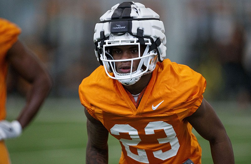 Tennessee Athletics photo by Kate Luffman / Tennessee freshman defensive back and former Bradley Central standout Boo Carter goes through Monday's opening spring practice in Knoxville.