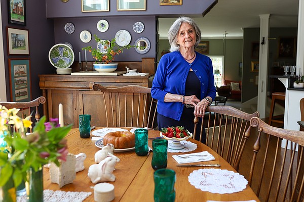 Behind the scenes with Chattanooga's Jane Henegar, Fare Exchange columnist and Lydia Award honoree - Vimarsana News