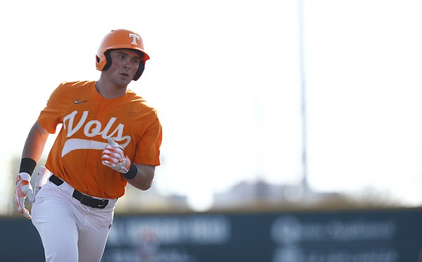 Dreiling's seven RBIs help Vols square series with Georgia | Chattanooga Times Free Press - Vimarsana News