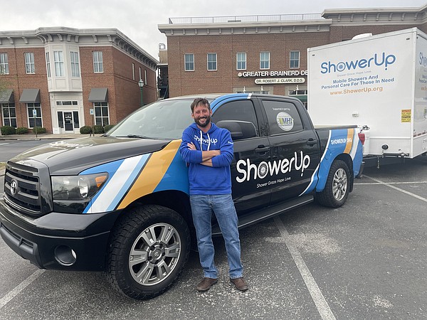Kennedy: Hixson Middle School teacher hauls shower truck to homeless hot spots - Vimarsana News