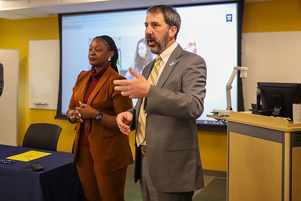 UTC continues partnership with Hamilton County Schools to expand teaching future reading institute - Vimarsana News