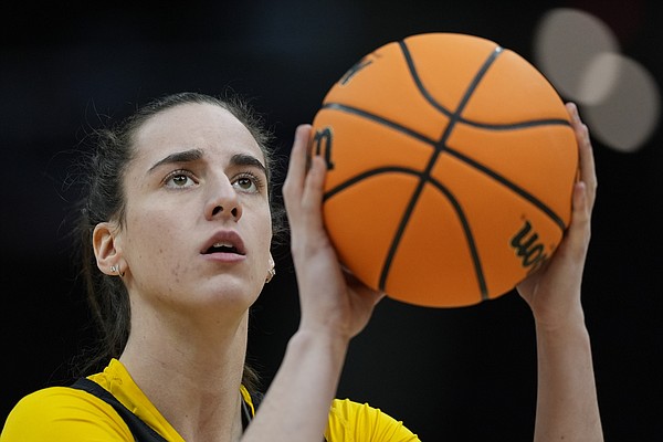 At Final Four, Iowa's hunt for first NCAA title will collide with UConn's quest for No. 12 - Vimarsana News