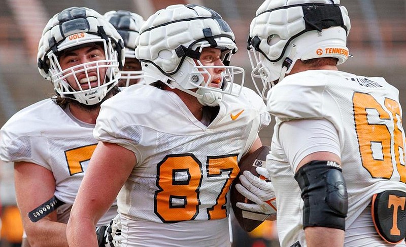 Tennessee Athletics photo / Senior tight end Miles Kitselman (87) is in his first spring at Tennessee after playing in 19 games the past two seasons at Alabama.
