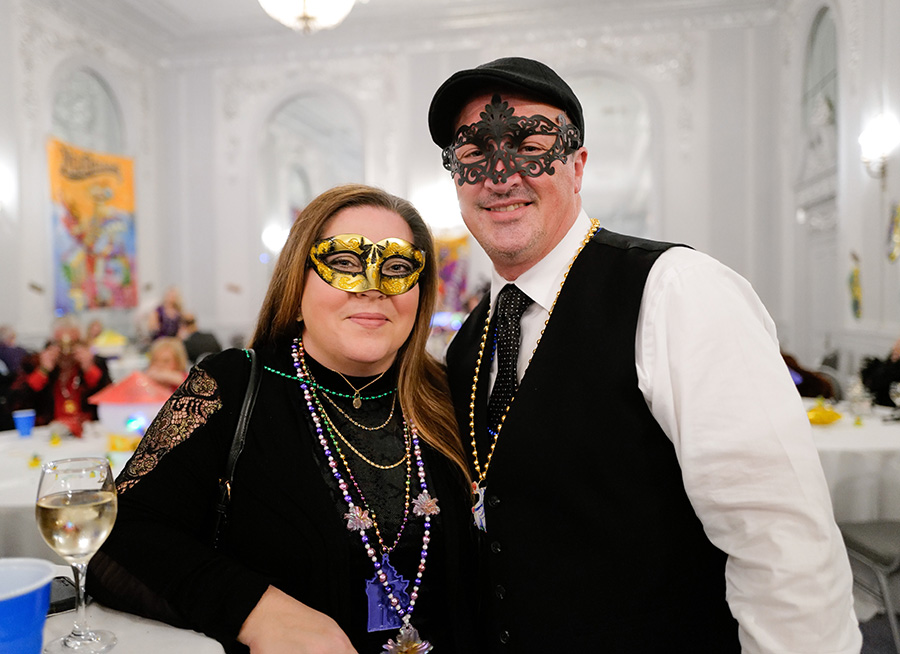 Photo by Mark Gilliland / Jessica & Emmit Gibbs