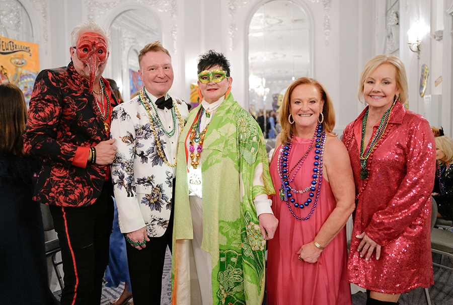Photo by Mark Gilliland / Robert Moss, Dr. Mark & Jayne Brzezienski, Diane Paty and Lolo