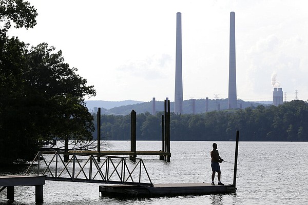 'Panicked rush to gas' could hike energy costs, report warns regulators - Vimarsana News