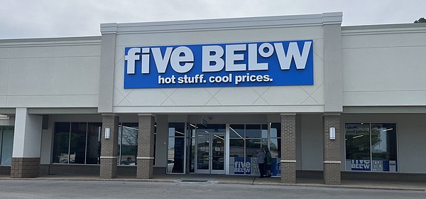 Five Below to open store in Highland Plaza | Chattanooga Times Free Press - Vimarsana News
