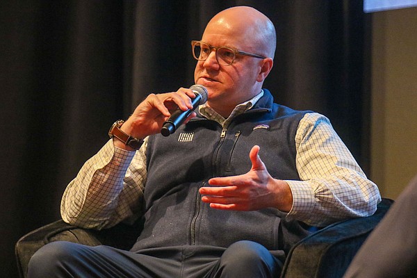 Trucking veteran buys media outlets for airplanes, boats and now railroads - Vimarsana News