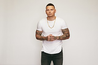 Chattanooga-born singer-songwriter Kane Brown says he's finally at ease on  stage | Chattanooga Times Free Press