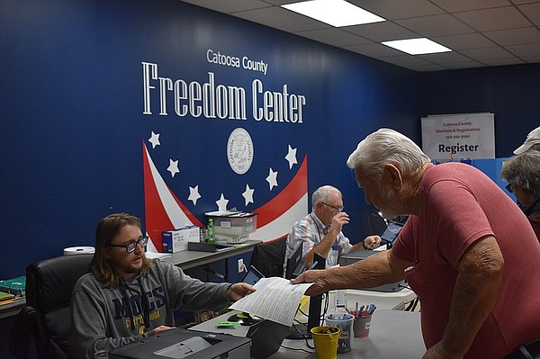 As Georgia primary voters head to polls Tuesday, mixed results on early voting turnout - Vimarsana News
