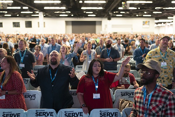 'Narrow road' or 'Great Commission superhighway?' For Southern Baptist patriarchs, looming vote on women pastors puts religious identity at stake - Vimarsana News