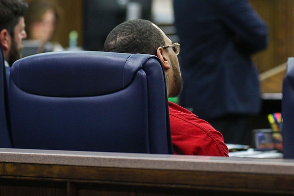 Chattanooga man serving back-to-back life sentences for 2 killings has third murder charge dismissed - Vimarsana News