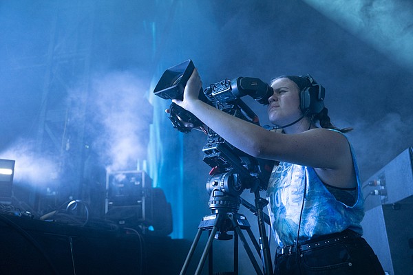 Beyond The Farm: MTSU students broadcast Bonnaroo to worldwide audience - Vimarsana News