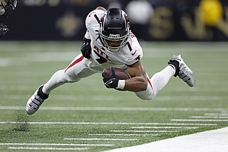 Falcons running back Bijan Robinson wants to be busy on Sundays | Chattanooga Times Free Press