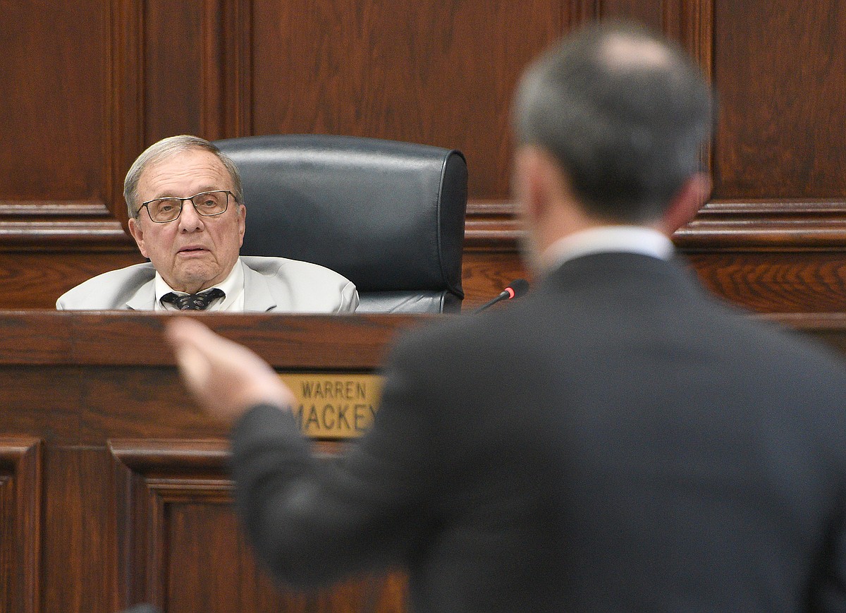 Hamilton County Commission OKs $1 billion budget with boost to starting ...