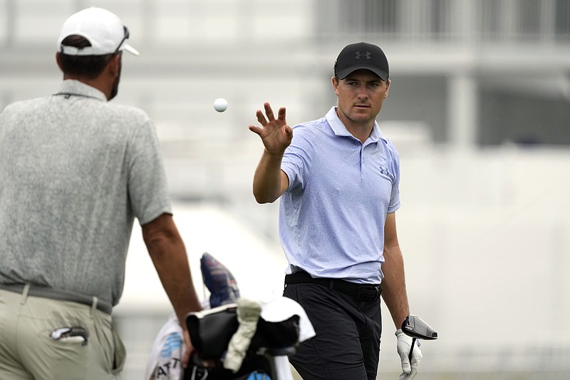 Out of PGA Tour postseason, Jordan Spieth plans to have surgery The
