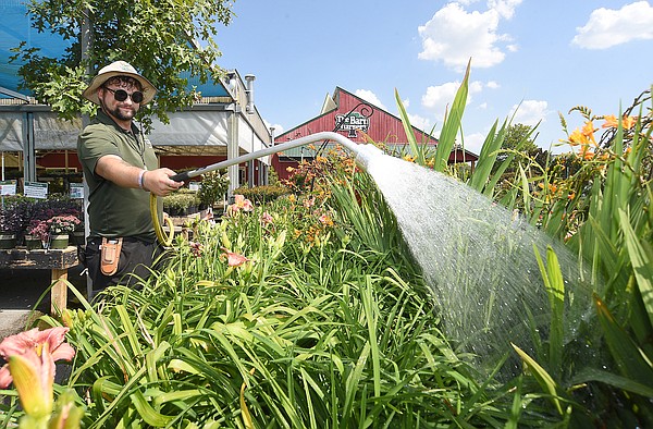 Temperatures in Hamilton County could reach record-breaking 100 degrees on Thursday