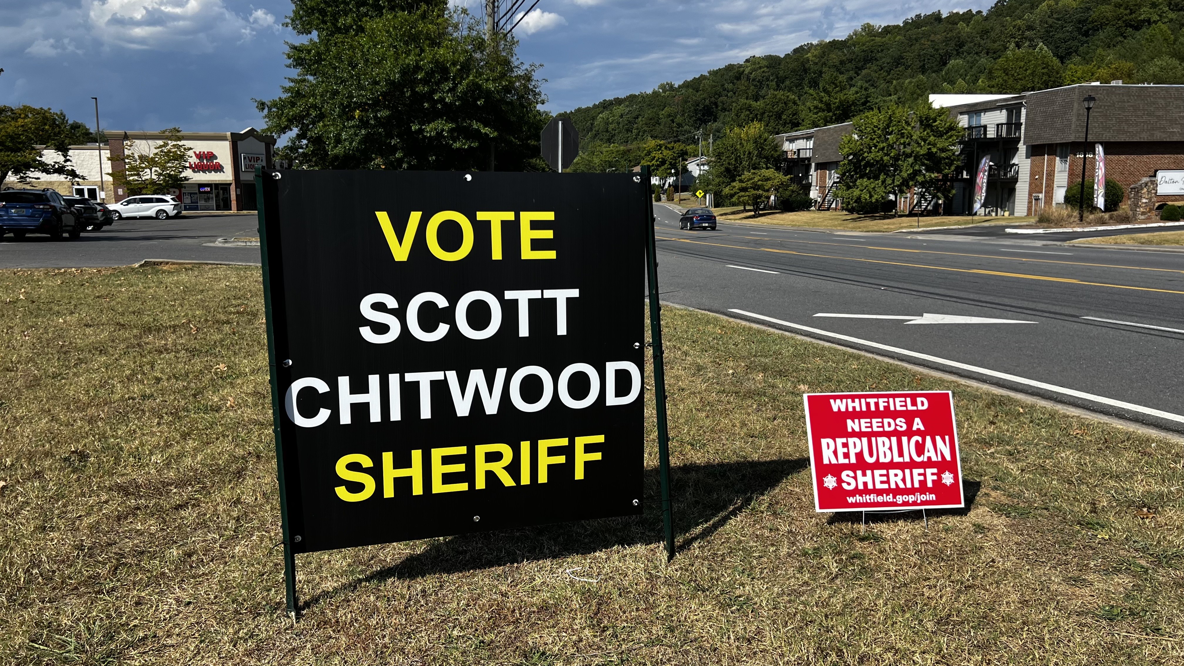 Staff Photo by Alison Gerber / Competing campaign signs for the Whitfield County sheriff's race were photographed this week.