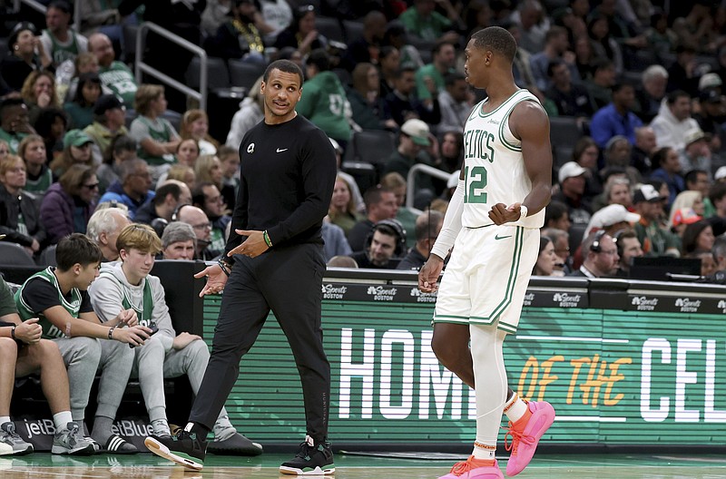 NBA things to know As season begins, Celtics chasing Spurs for all