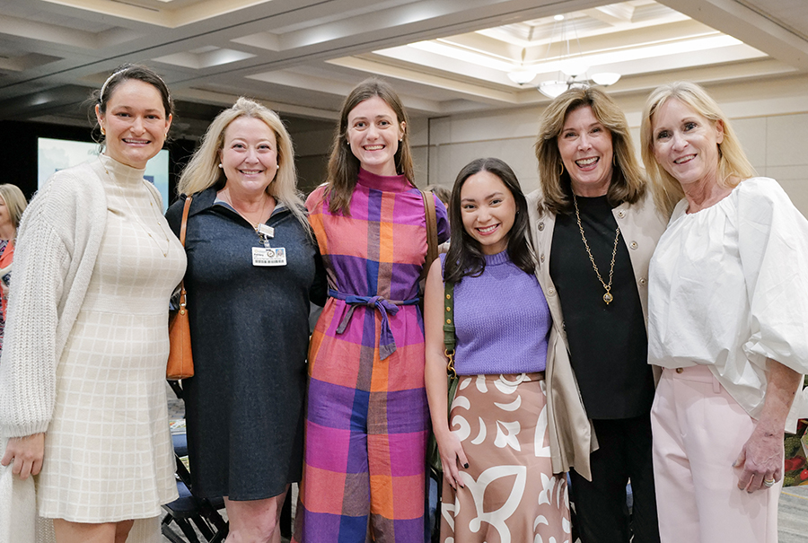 Photo by Mark Gilliland / Sarah Paul, Ashley Evans, Katie Beth Elsey, Samantha Lord, Julie Taylor and Cindy Rix