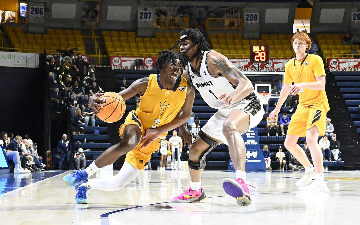 UTC men close out Coke Classic with win over Bryant | Chattanooga Times ...