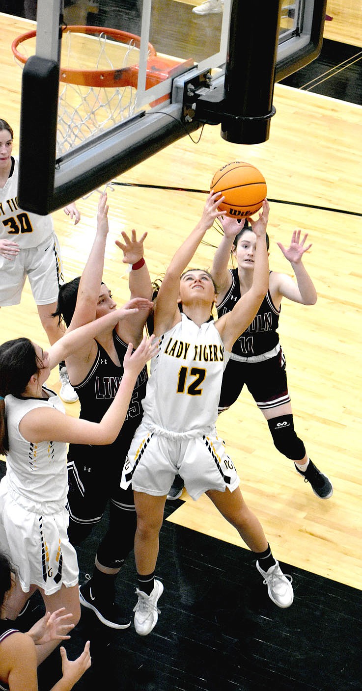 Prairie Grove Withstands Snodgrass 37 Points Washington County