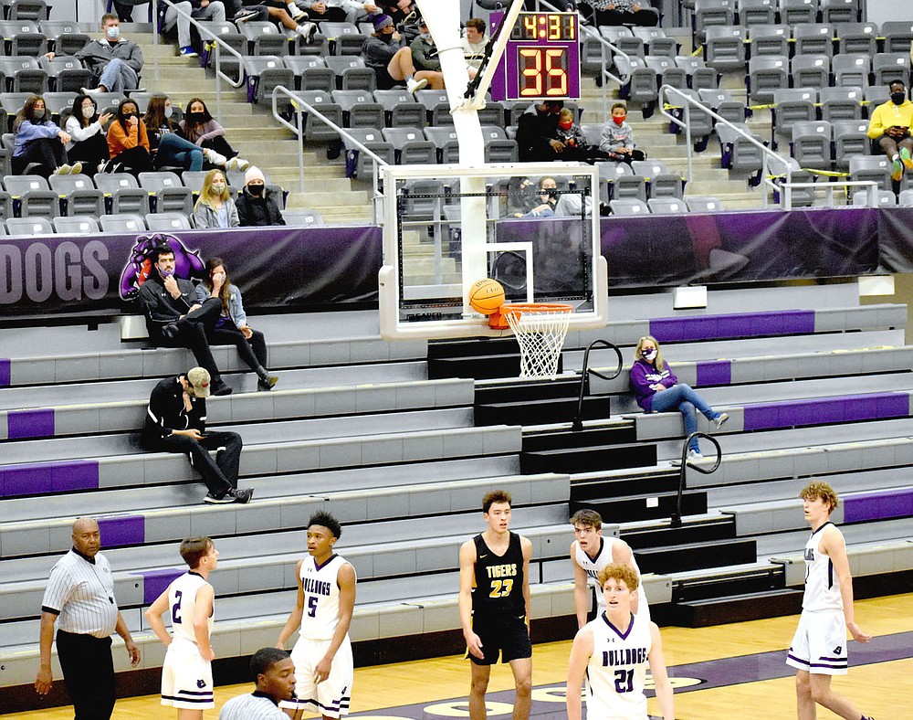 Column High School Basketball Don't Need No Stinkin' Shot Clock