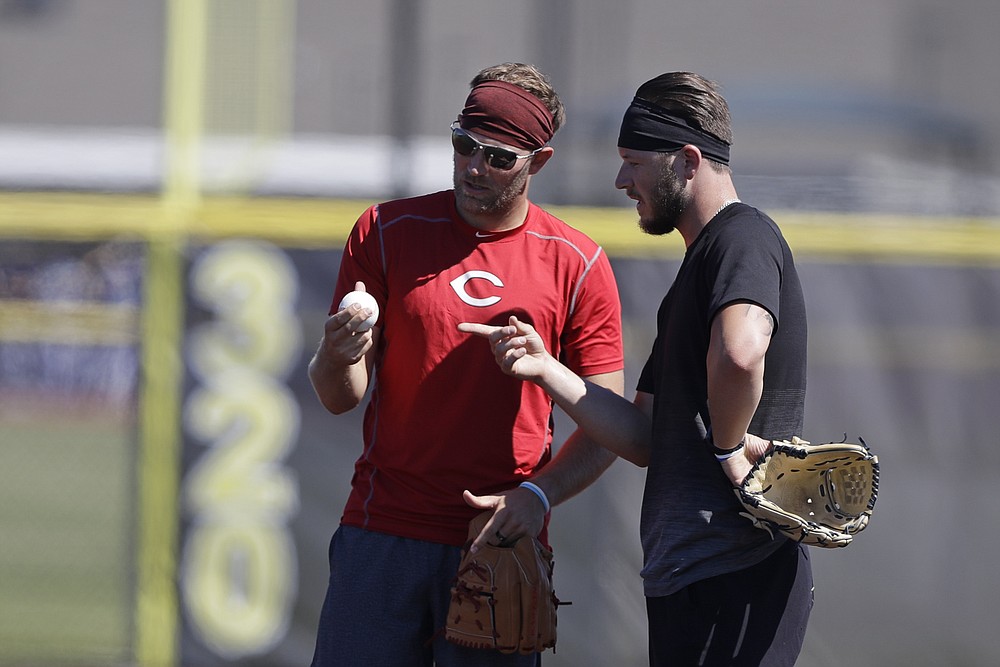 Tucker Barnhart brings baseball to Grand Park