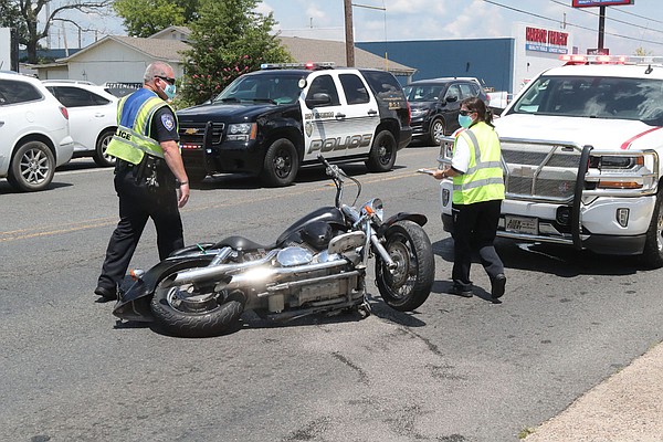 Motorcycle Riders Injured | Hot Springs Sentinel Record