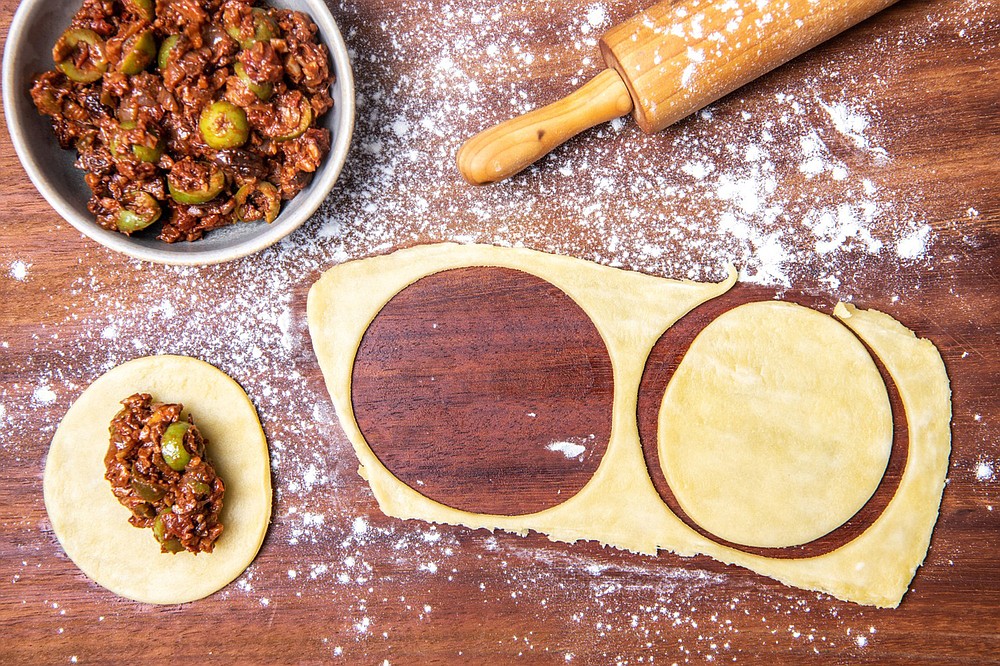 The making of Vegan Picadillo Empanadas
(Los Angeles Times/TNS/Mariah Tauger)