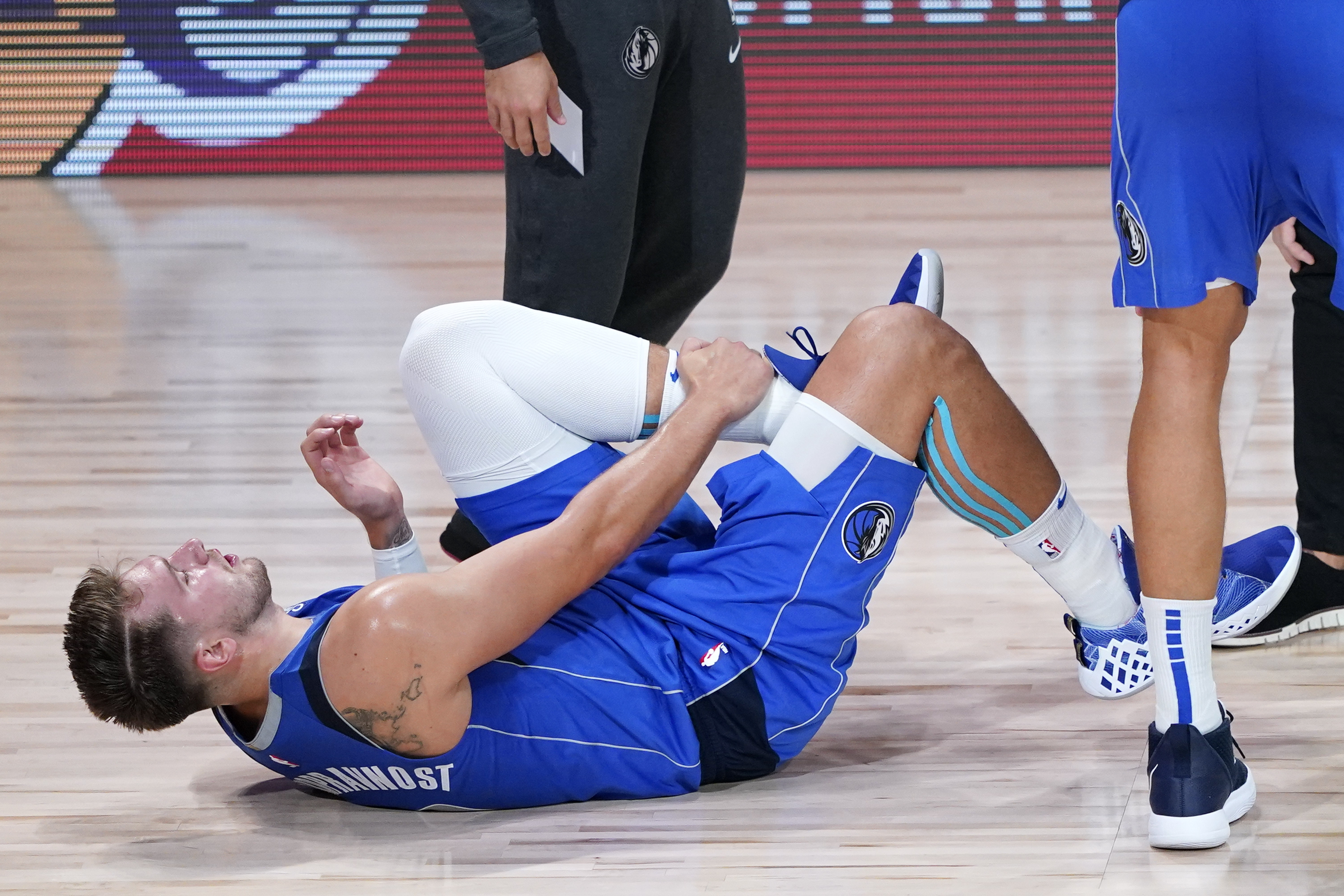 Kawhi Leonard (36 PTS) Leads Clippers in Scoring Game 3 vs. Dallas  Mavericks 