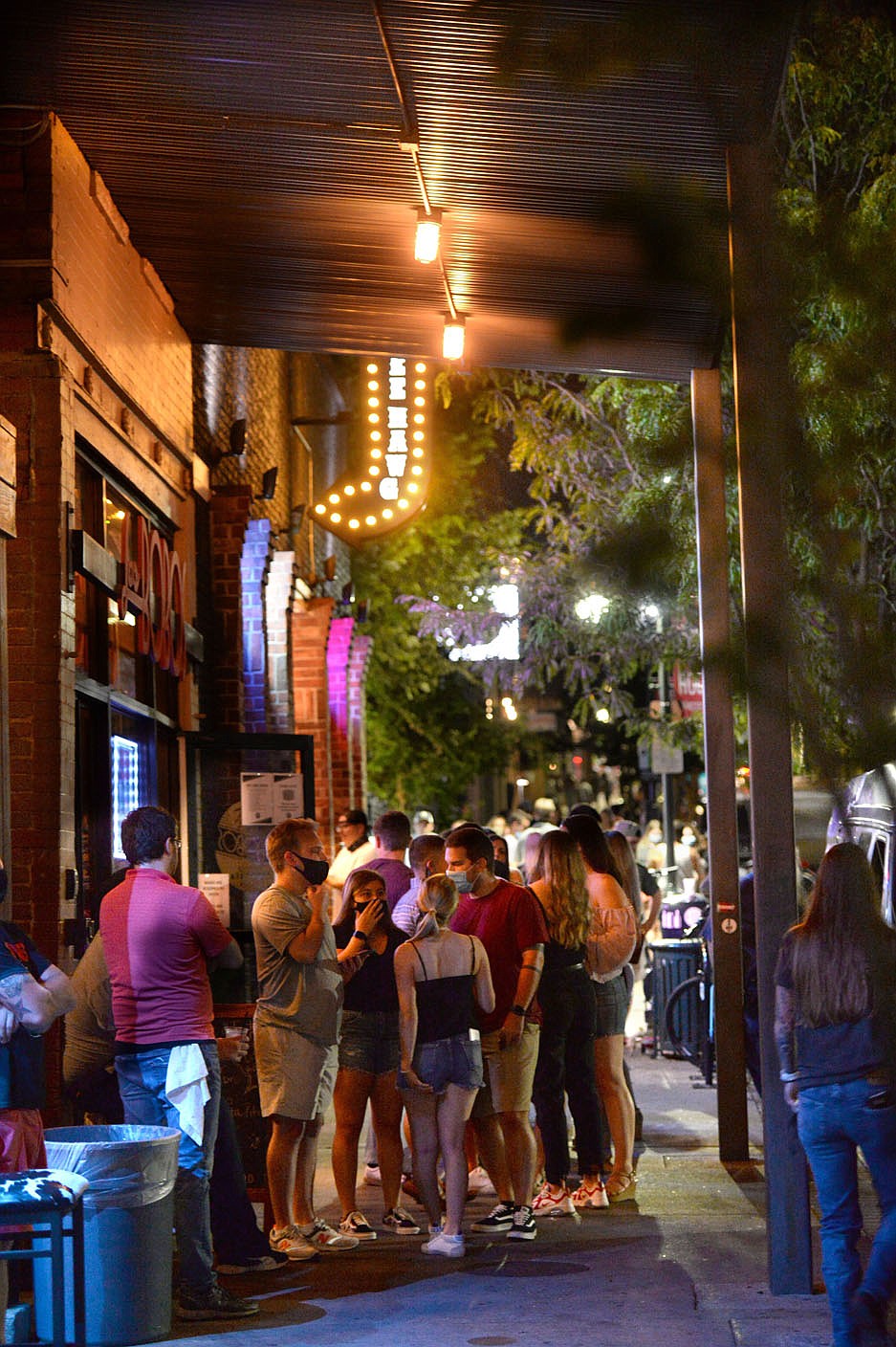 Downtown Fayetteville bars, people generally following covid rules