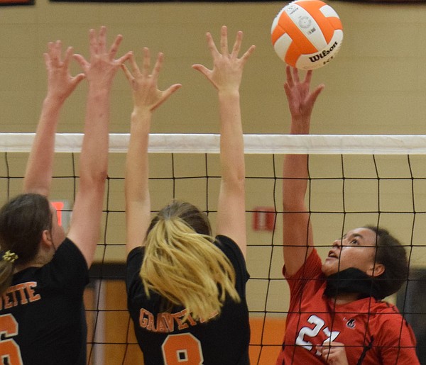 MCHS Volleyball Claims Win in Season Opener