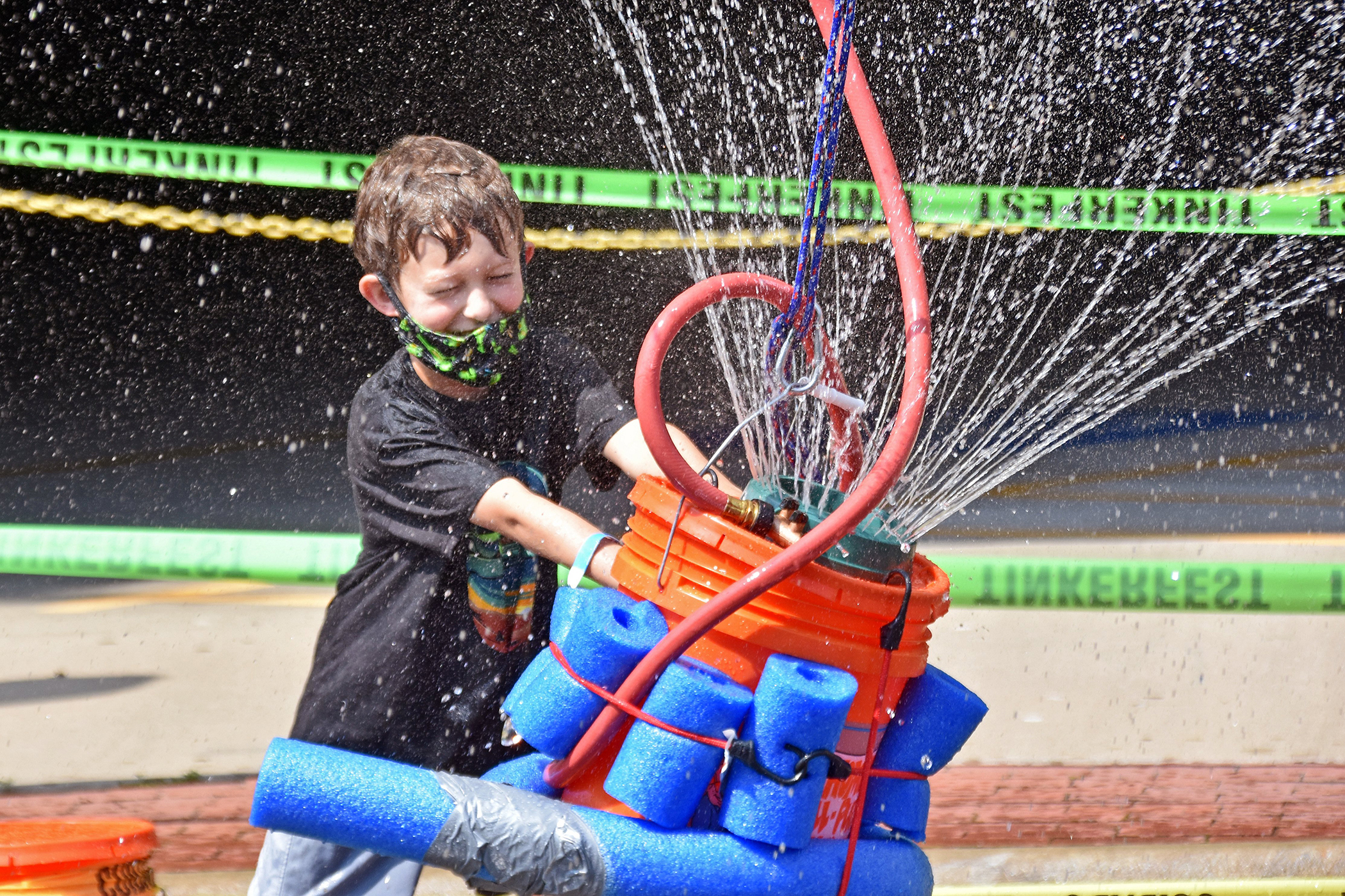 Tinkering time takes hands-off approach