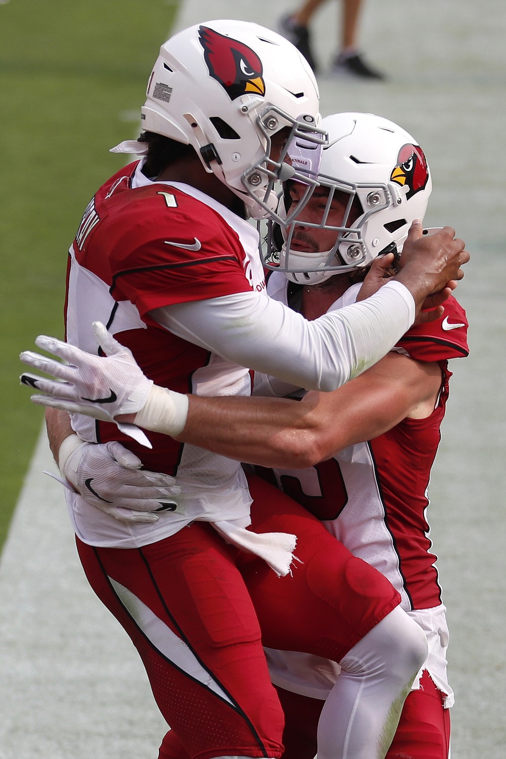 Photos: San Francisco 49ers play Arizona Cardinals in empty stadium