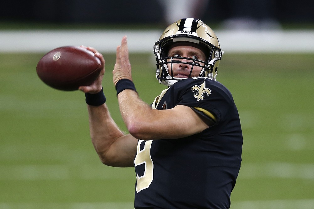 Brady flops against Saints in Bucs' debut