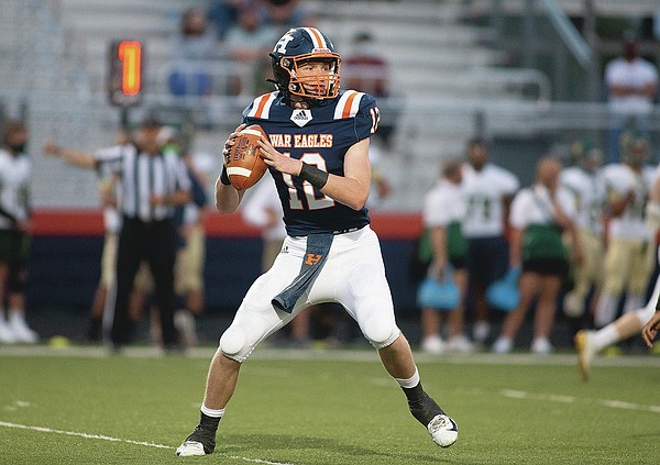 PREP FB: War Eagles notch first win in school history over Wildcats - Vimarsana News