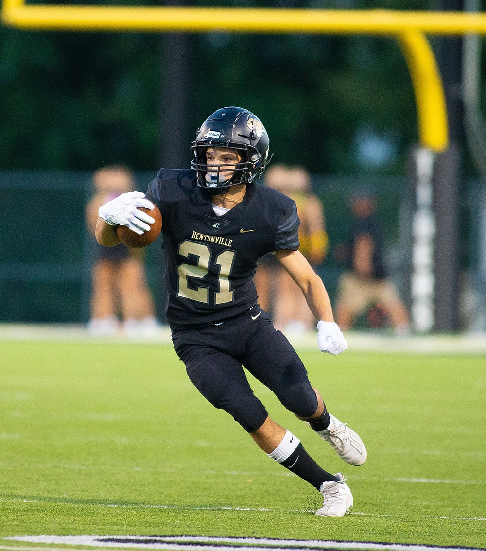 Bentonville Tiger Football - NEW UNIFORMS ARE SWEET! 7A West Friday Night  Football 📍Tiger Stadium 🆚 Har-Ber ⏰ 6:25 Senior Night - FB/Cheer/Dance ⏰  7:00 Kickoff ▶️ Halftime - Bentonville Pride 