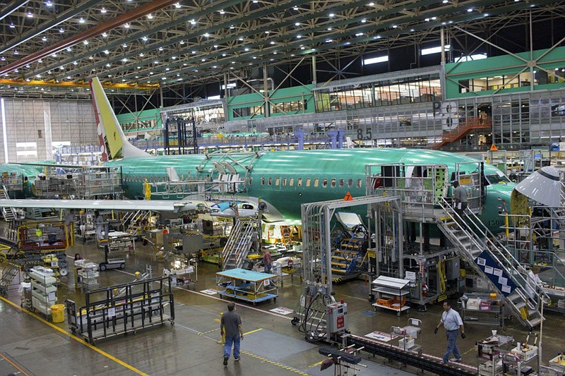 Workers assemble a Boeing 737 at the company's factory in Renton, Wash., on May 30, 2013.
(Bloomberg photo by Mike Kane)