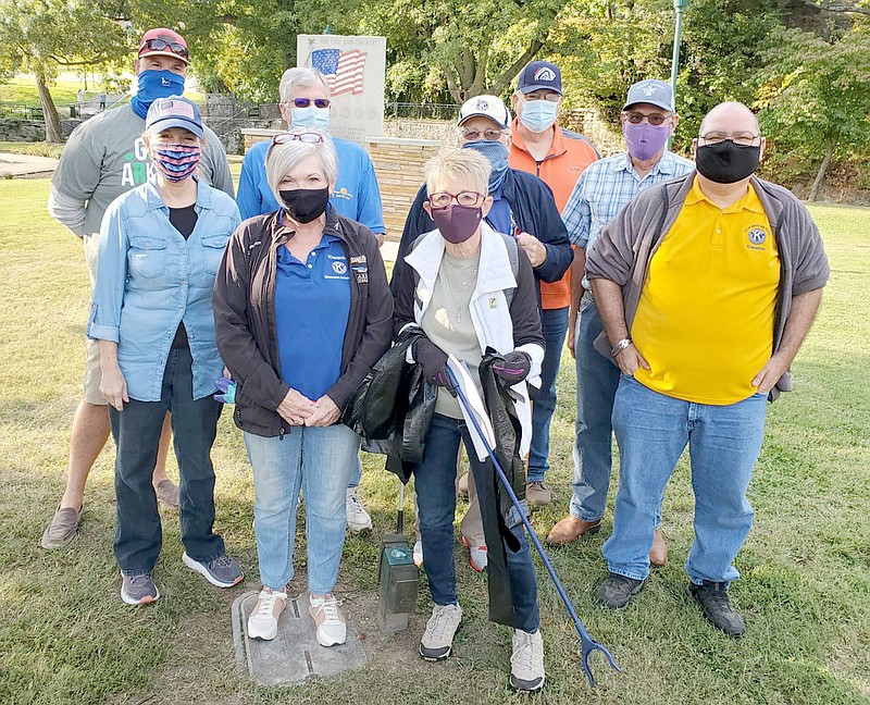 Photo submitted
Members of the Kiwanis Club of Siloam Springs participated in the "Keep Siloam Springs Beautiful" event that Siloam Springs Parks and Recreation held on Saturday, Oct. 3 in downtown Siloam Springs. This is part of the Keep Arkansas Beautiful initiative from the state of Arkansas. Members that helped in this great service project were Katie Rennard, Craig Taylor, Jay Williams, Karl Mounger, Lloyd Fagan, Dolores Deuel, and Mike Velo along with guests Delia Haak and Carol Smiley.