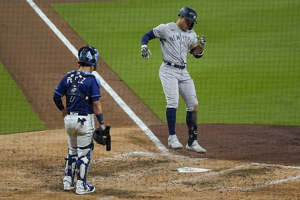 Yankees cap power display with Stanton's grand slam