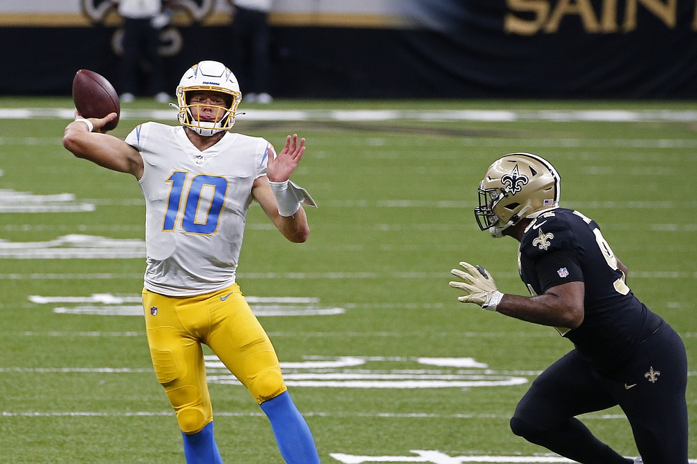 Saints stave off Chargers in OT