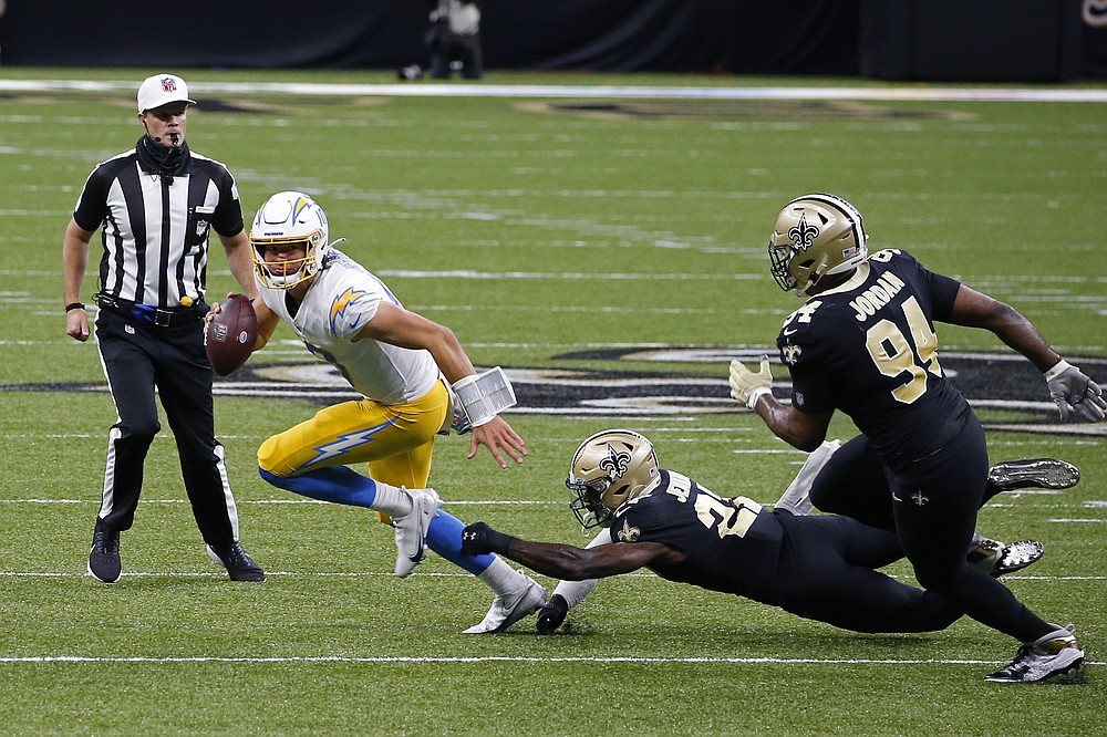 Saints stave off Chargers in OT