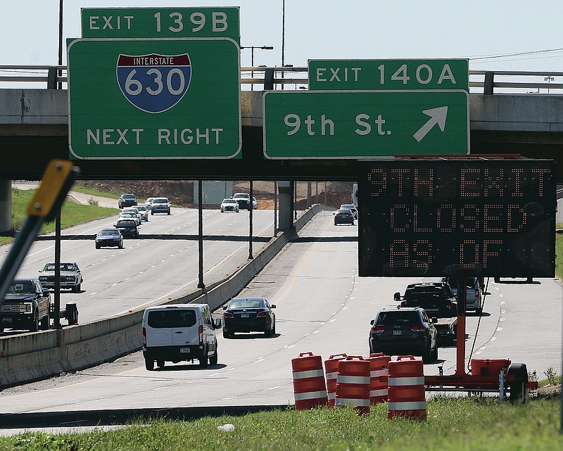 The westbound I-30 off-ramp to Ninth Street, Exit 140A, in Little Rock has been permanently closed as of Tuesday, Oct. 13, 2020. The closure is part of the 30 crossing project. Also, on Wednesday, the Ninth Street on-ramp to westbound I-30 will be closed until the middle of next year.
(Arkansas Democrat-Gazette/Thomas Metthe) story.lead_photo.caption