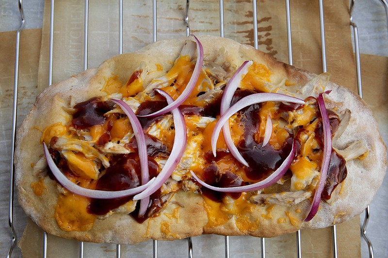 Chicken, Cheddar and Barbecue Sauce Flatbread (TNS/St. Louis Post-Dispatch/Hillary Levin)