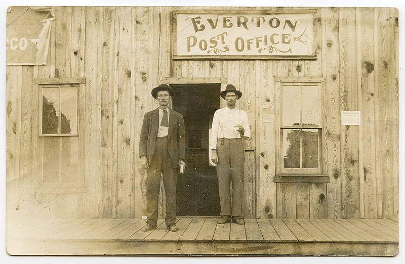 Everton, 1912: W.M. Shults penned, "This is Asa Anderson standing here with me" at the Boone County town's post office. story.lead_photo.caption