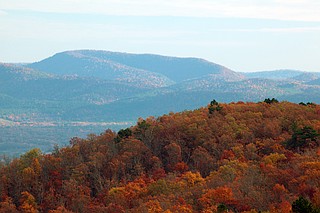 WATCH: Rich Mountain can be a prime location for viewing fall