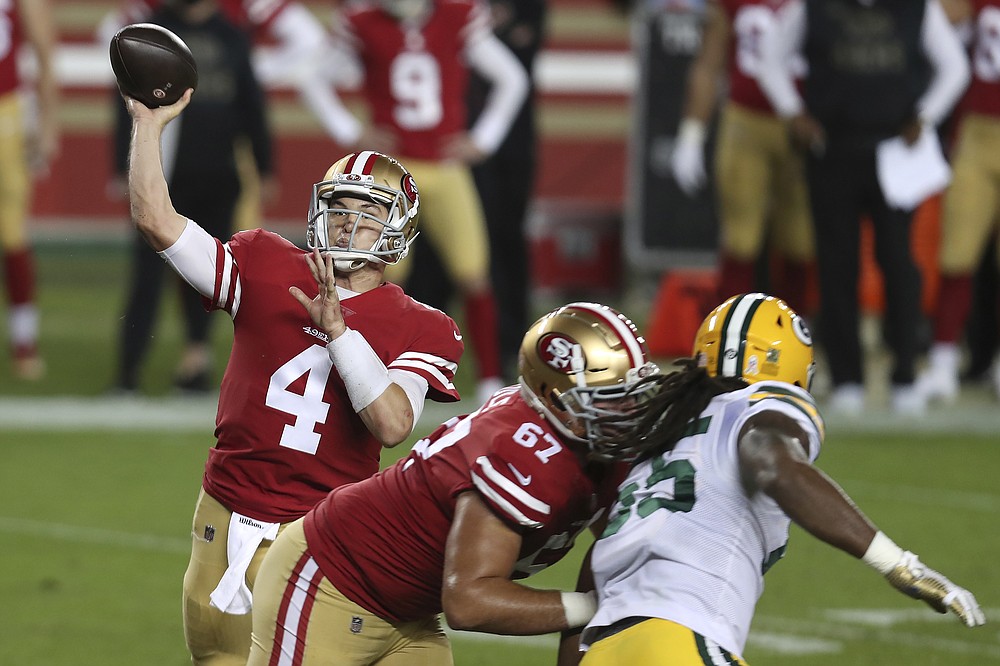 Packers pop 49ers thanks to Rodgers