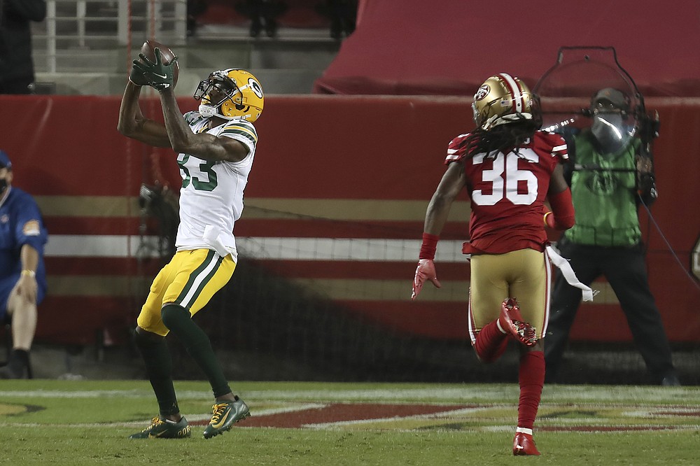 Packers pop 49ers thanks to Rodgers